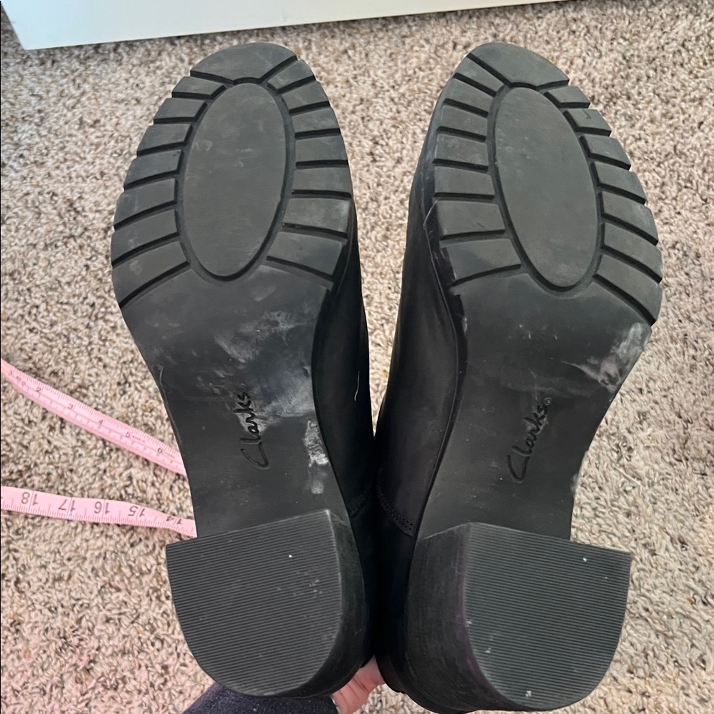 Clarks Black Leather Ankle Booties - Picture 7 of 8